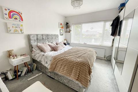 28 Aylesbury Road, Hockley Heath, Solihull, B94 6PB