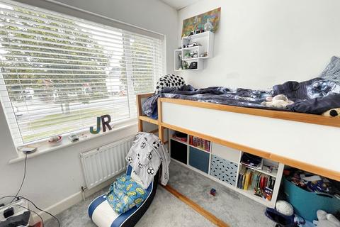 28 Aylesbury Road, Hockley Heath, Solihull, B94 6PB