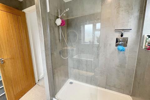 28 Aylesbury Road, Hockley Heath, Solihull, B94 6PB