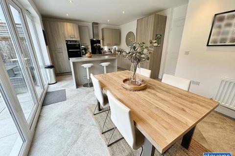 23 Cavalry Chase, Okehampton, EX20 1GR
