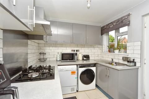 3 bedroom semi-detached house for sale, Meads Avenue, Sittingbourne, Kent