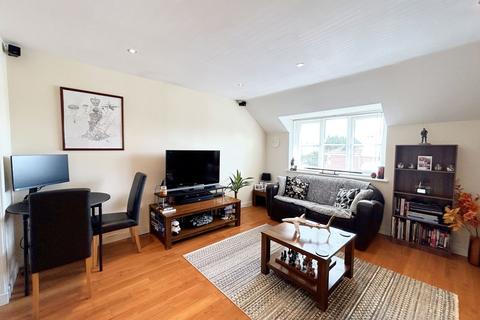2 bedroom apartment to rent, Morston Close, Manchester M28