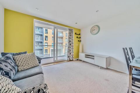 2 bedroom apartment to rent, Drake Way,  Reading,  RG2