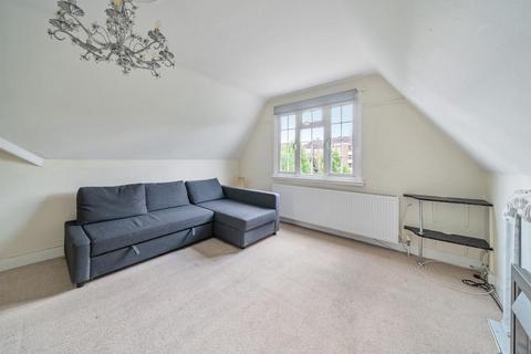 1 bedroom flat for sale, Sheen Road,  Richmond,  TW10