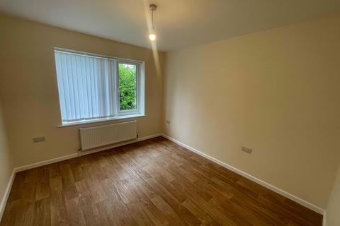 Studio to rent, Annexe