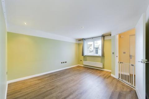 3 bedroom end of terrace house for sale, Wadebridge, Cornwall