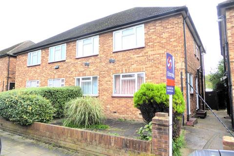 2 bedroom maisonette to rent, Sutton Lane, Hounslow