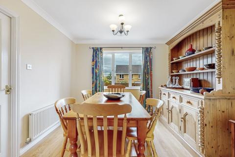 3 Curtis Drive, Blackwood, Lanark, ML11 9GD