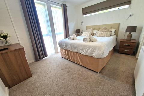 2 bedroom lodge for sale, Finlake Holiday Resort & Spa, Newton Abbot TQ13