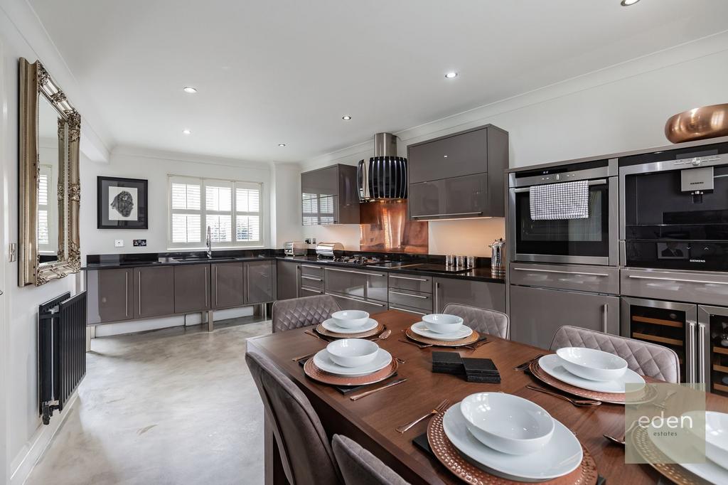 Kitchen / Diner