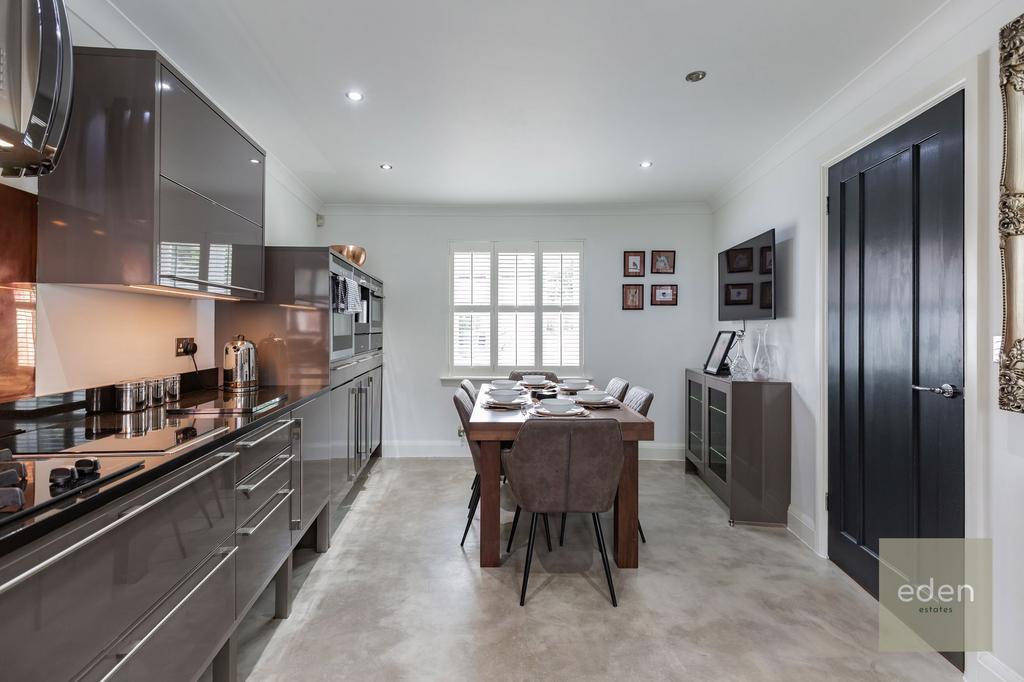 Kitchen / Diner