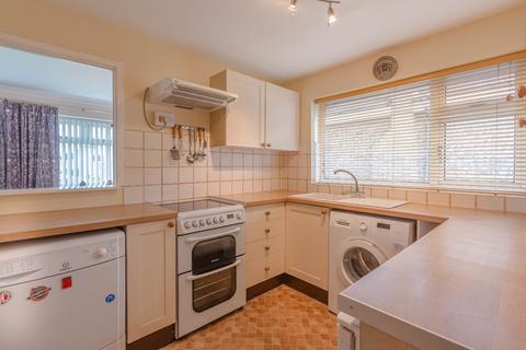 2 bedroom bungalow for sale, Moor Croft, Eldwick, Bingley, BD16