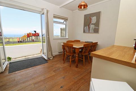 2 Crescent Place, Pendeen, Penzance, TR19 7SJ