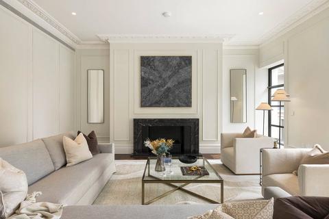 undefined, Knightsbridge Gate, Apartment 1, 1 William Street, London, SW1X