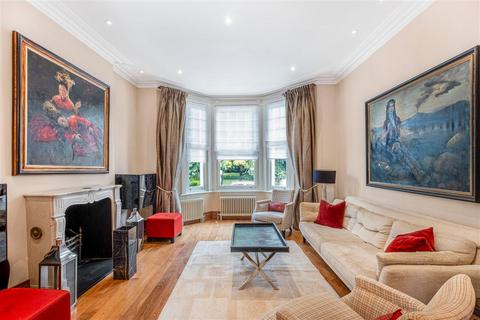 6 bedroom terraced house to rent, Albert Bridge Road, SW11