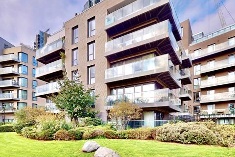 3 bedroom apartment to rent, Rivulet Apartments, Devan Grove, London, N4