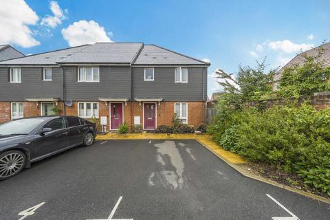 3 bedroom end of terrace house for sale, Basingstoke,  Hampshire,  RG23