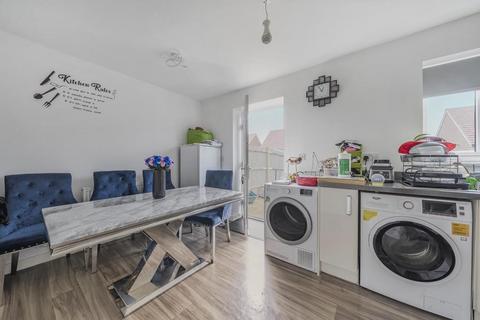 3 bedroom end of terrace house for sale, Basingstoke,  Hampshire,  RG23