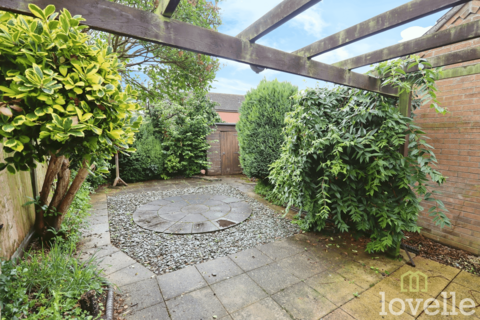 4 Badgers Close, Skellingthorpe, Lincoln, LN6 5AU