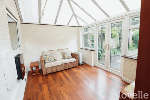 4 Badgers Close, Skellingthorpe, Lincoln, LN6 5AU