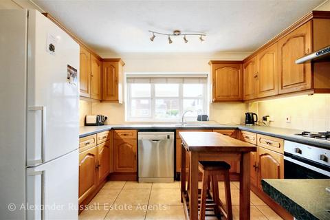 3 bedroom semi-detached house for sale, Tothill Street, Minster, CT12