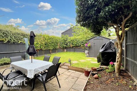 3 bedroom end of terrace house for sale, Cottesmore, Bracknell