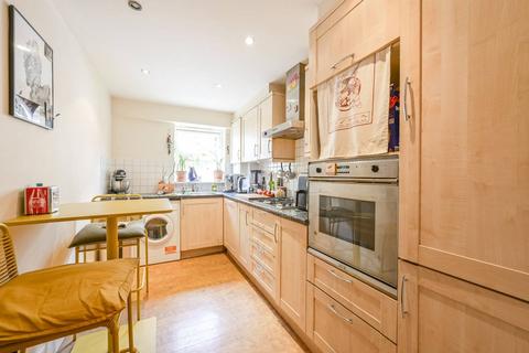 1 bedroom flat for sale, Caraway Heights, Canary Wharf, London, E14