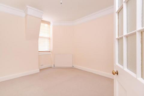 3 bedroom flat for sale, Church Row,  Hampstead Village,  NW3