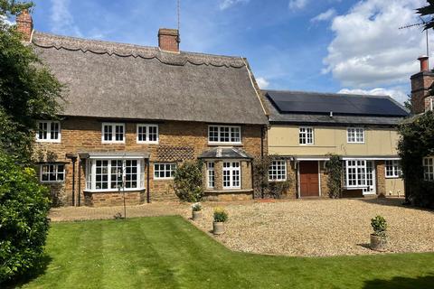 4 bedroom detached house for sale, Oakham Lane Staverton Daventry, Northamptonshire, NN11 6JQ