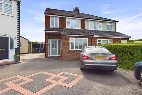 3 bedroom semi-detached house for sale, Colinmander Gardens, Ormskirk, L39 4TF