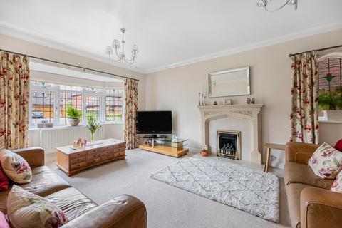 5 Barberry Close, Cheltenham, GL50 2RB