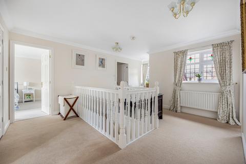 5 Barberry Close, Cheltenham, GL50 2RB