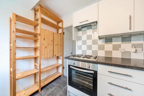 Studio for sale, Lammas Park,  Staines-Upon-Thames,  TW18