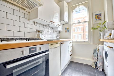 1 bedroom flat for sale, Highgate Road, Kentish Town, London NW5