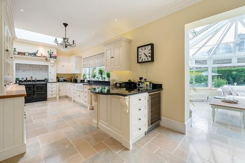 5 bedroom detached house for sale, Westhall Road, Warlingham CR6