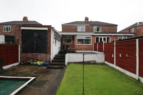 3 bedroom semi-detached house for sale, Castleton Avenue, Stretford, M32 9RS