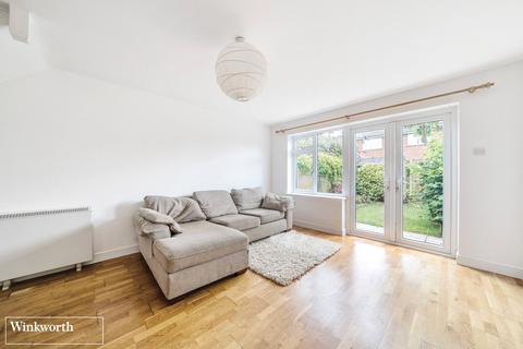 2 bedroom terraced house for sale, Arundel Gardens, Basingstoke, Hampshire, RG23