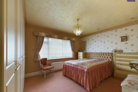 2 bedroom detached bungalow for sale, Grange Gardens, Poulton-Le-Fylde, FY6