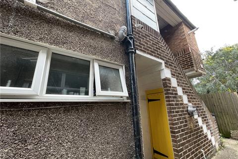 17 Meadow Close, London, SE6 3NW