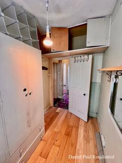 99 Westfield Road, London, W13 9JD
