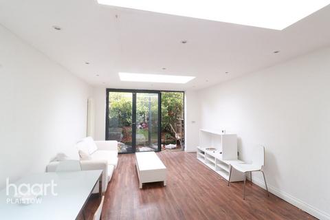 3 bedroom terraced house for sale, Humberstone Road Plaistow, London