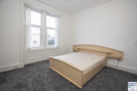 3 bedroom flat to rent, Bonnyton Road, Kilmarnock, KA1 2LZ