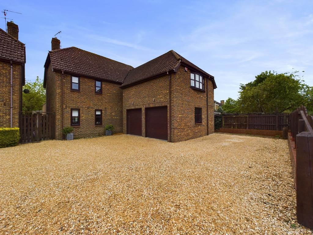Towcester Road, Whittlebury, NN12 5 bed detached house for sale £850,000