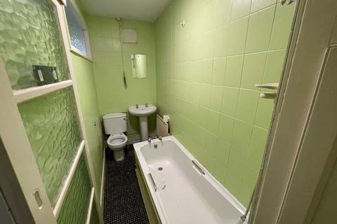6 Roundell Road, Barnoldswick, BB18 6EB