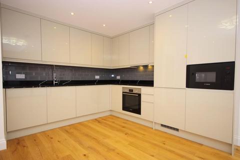 4 bedroom semi-detached house to rent, GRANTS CLOSE, MILL HILL EAST, NW7