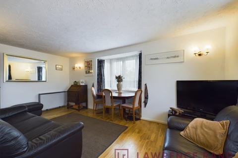 1 bedroom flat for sale, Neal Close, Northwood, HA6