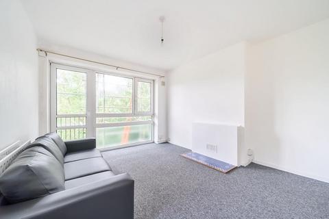 1 bedroom flat for sale, Waltham House,  Boundary Road,  NW8
