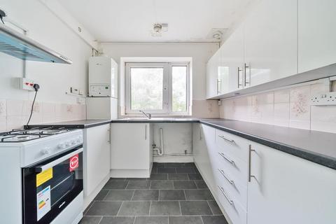 1 bedroom flat for sale, Waltham House,  Boundary Road,  NW8