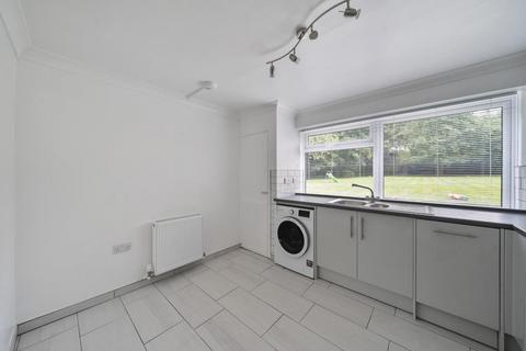 2 bedroom apartment to rent, Maxwell Road,  Northwood,  HA6