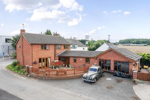 4 bedroom semi-detached house for sale, Callow,  Hereford,  HR2